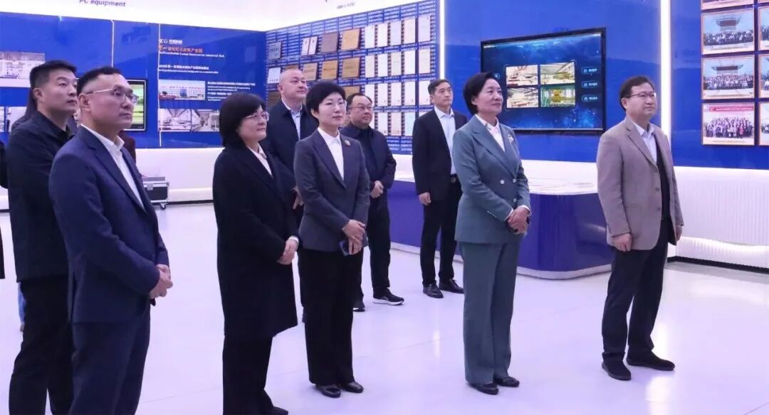 任城区政协党组书记、主席李翠玲一行 莅临天意机械调研指导